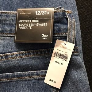 GAP Perfect Boot Jeans